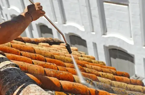 Nettoyage de toitures - Saint-Léger-lès-Domart